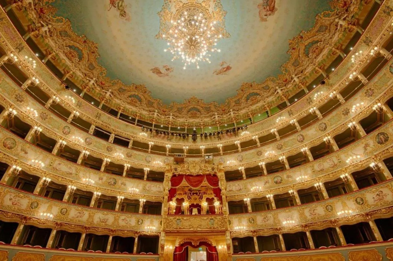 Venice San Marco Lovely Attic Two Bedroom Ac - Wi-Fi Italy