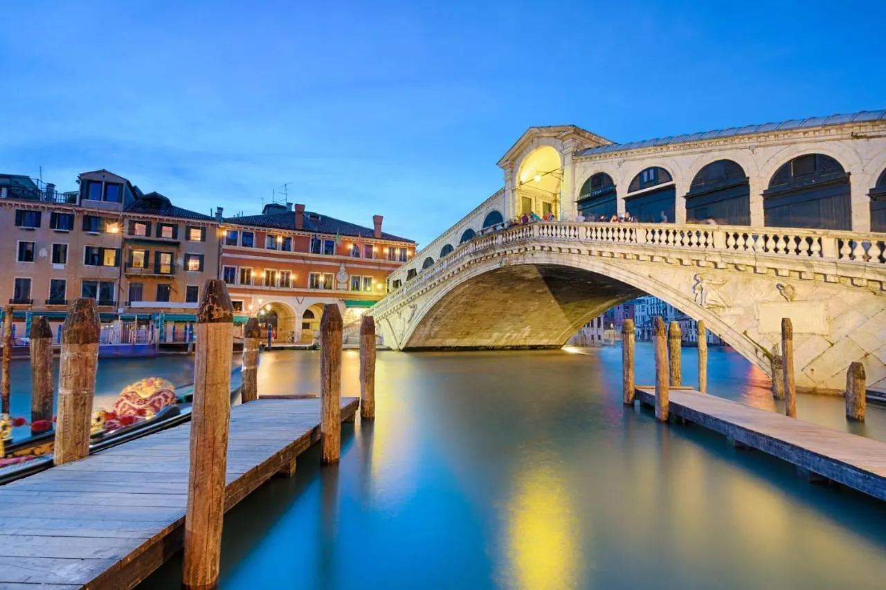 Venice San Marco Lovely Attic Two Bedroom Ac - Wi-Fi 0*,  Italy
